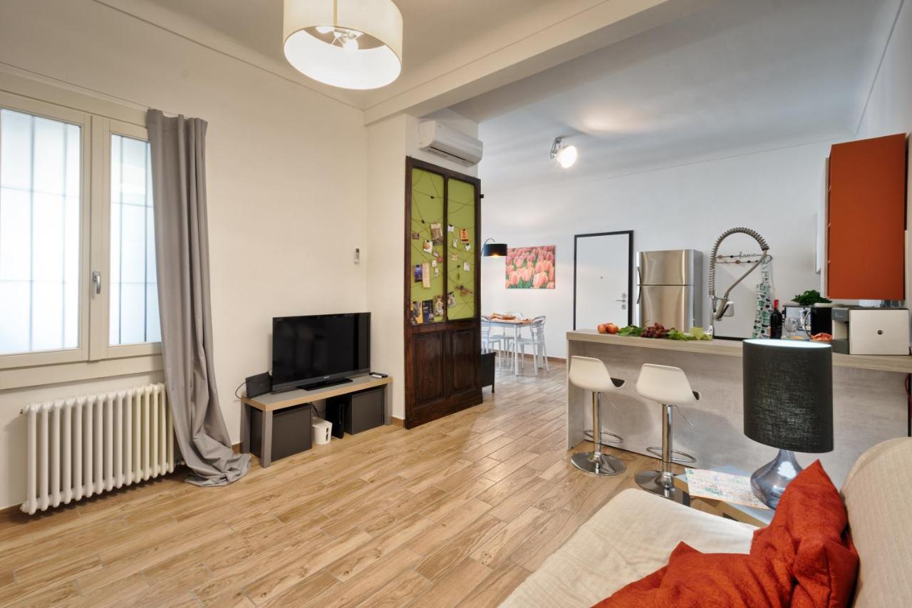 Casa Lena By Apartments To Art Turin Exterior photo